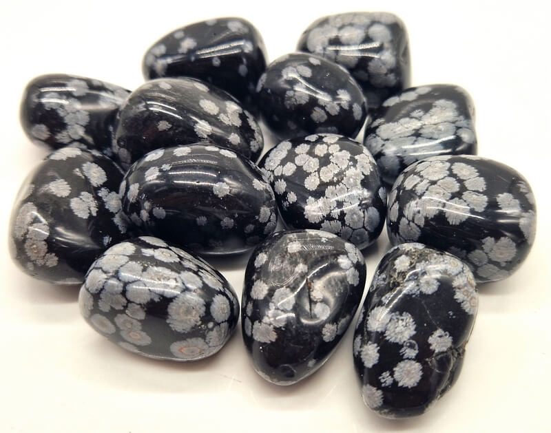 Obsidienne Mouchétée – Pierre d’Équilibre et de Protection